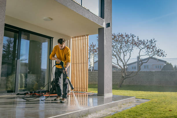 Professional Pressure Washing in Oak Ridge North, TX